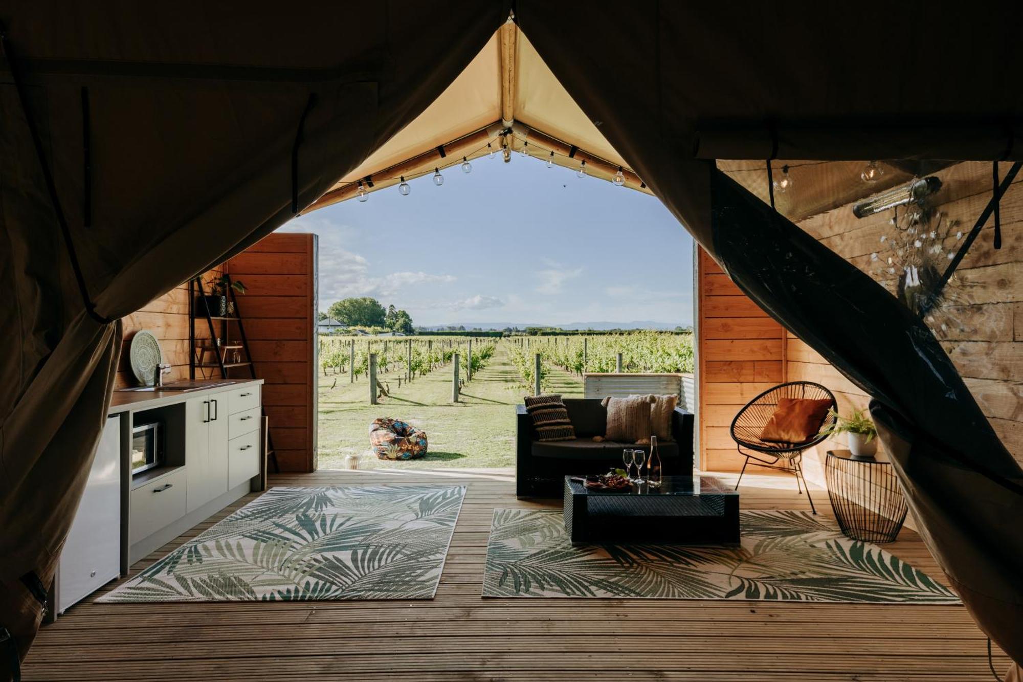 Villas & Vines Glamping Hastings Kültér fotó