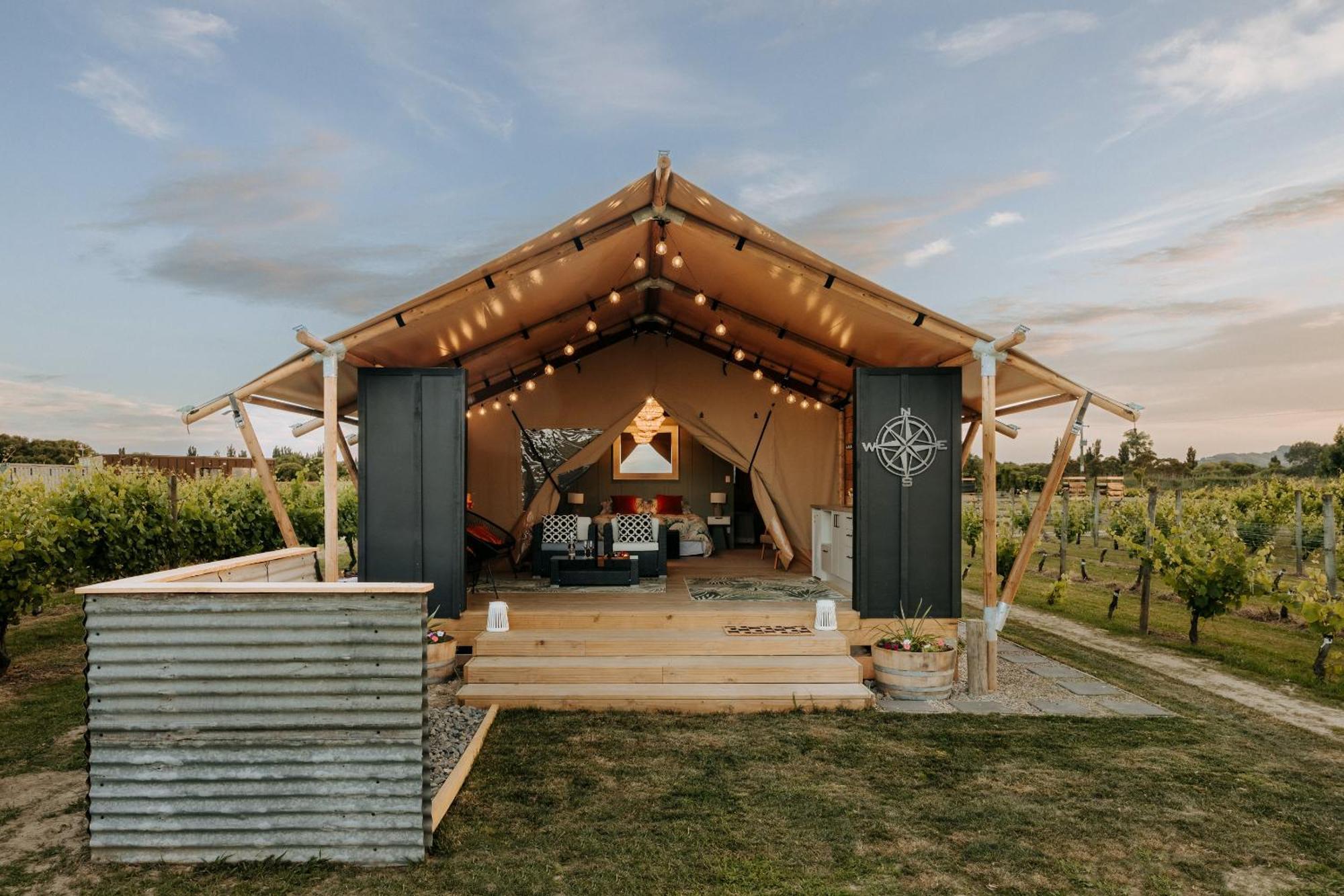 Villas & Vines Glamping Hastings Kültér fotó