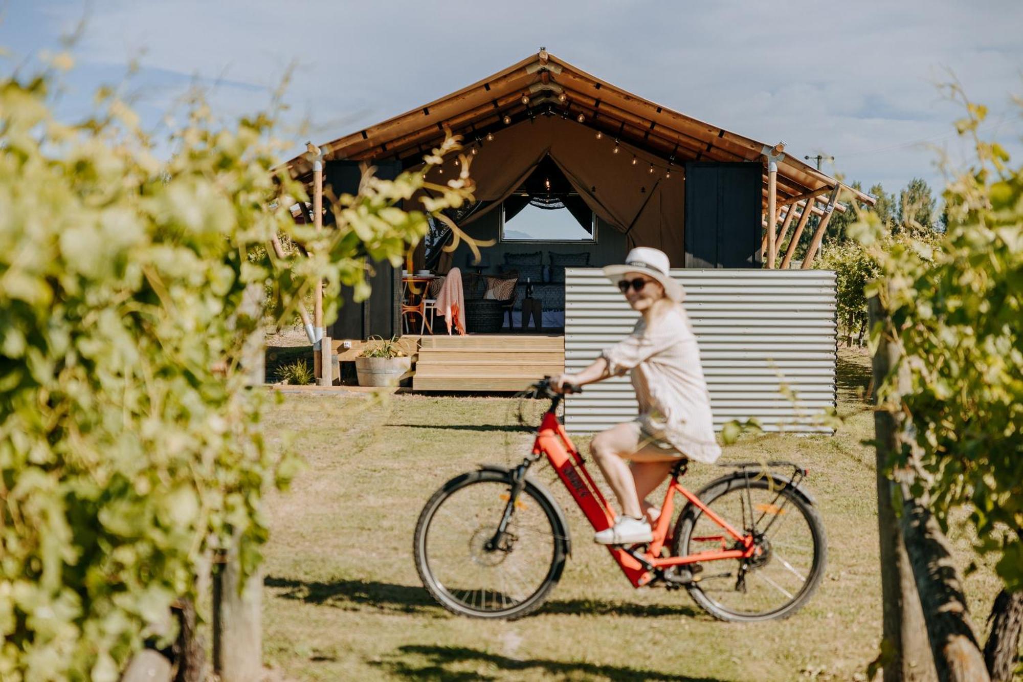 Villas & Vines Glamping Hastings Kültér fotó