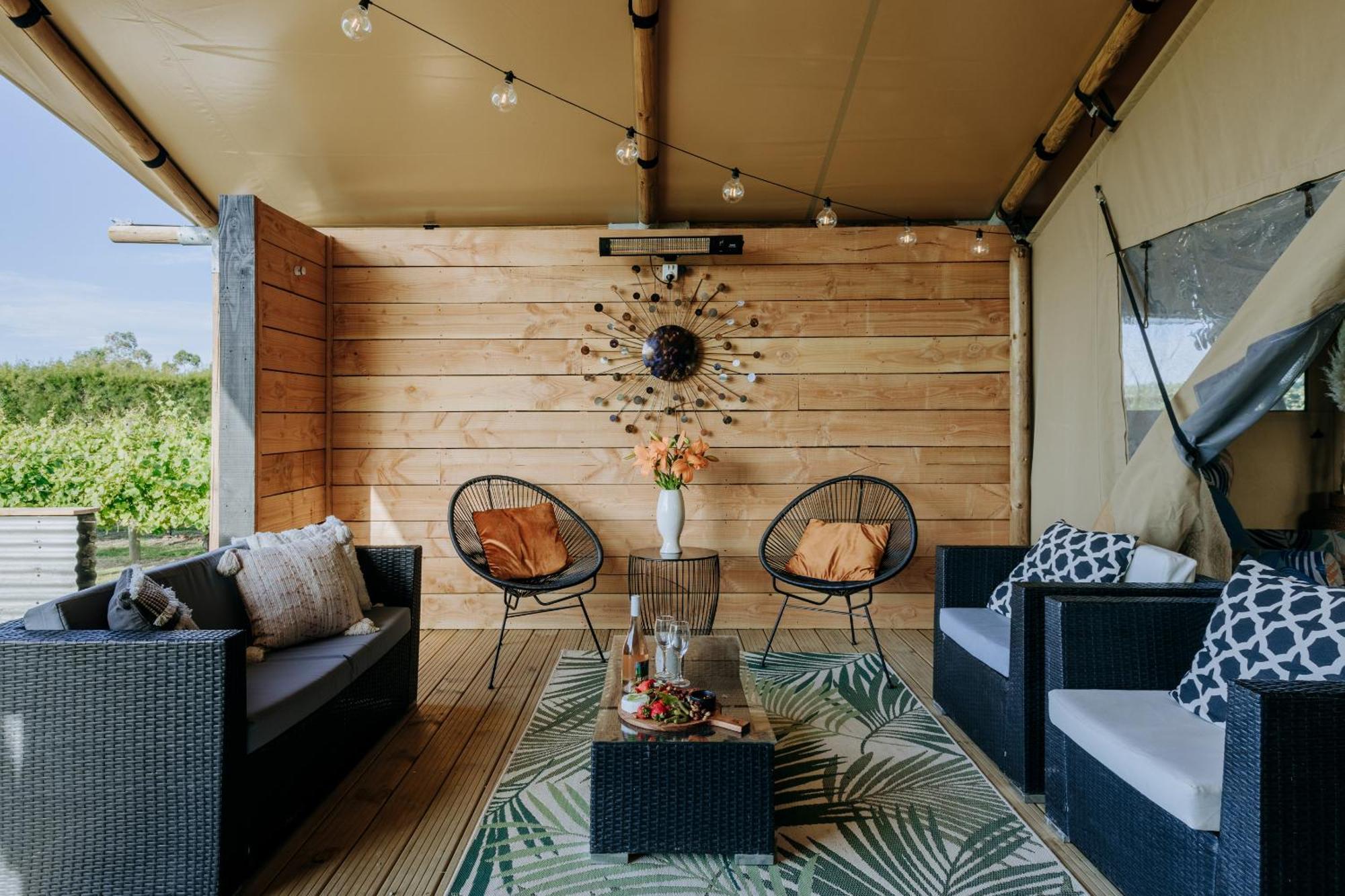 Villas & Vines Glamping Hastings Kültér fotó